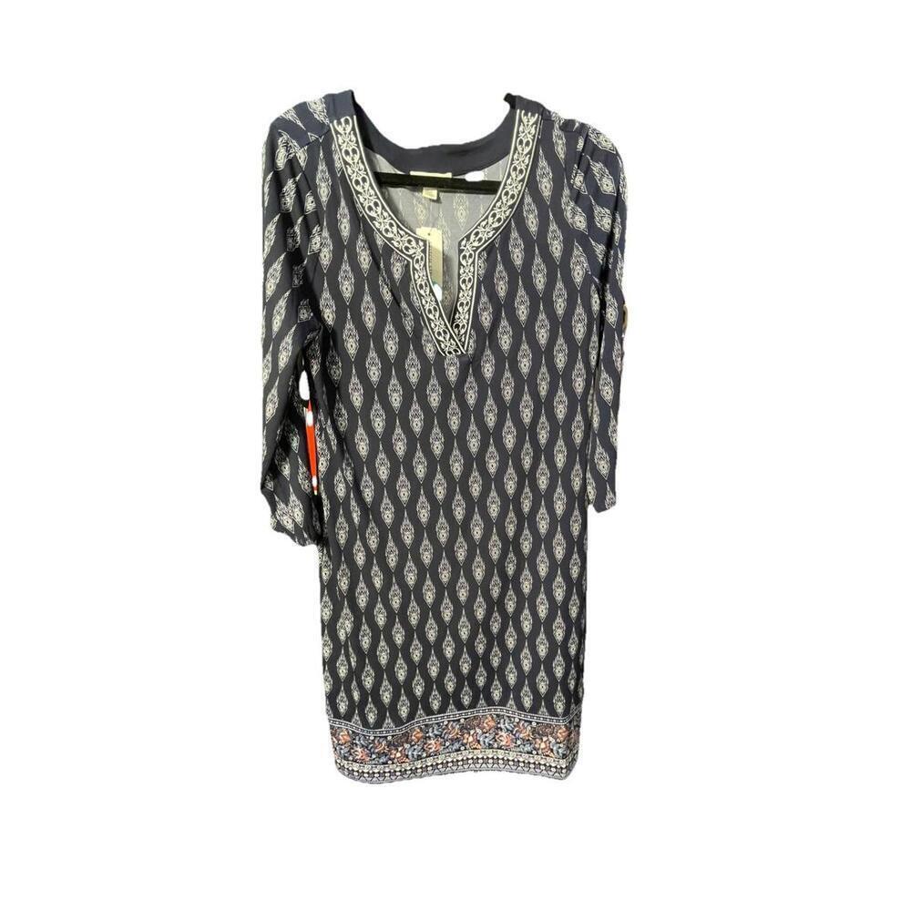 NWT Magnolia Grace Dress Zuri embroidered detail knit dress M